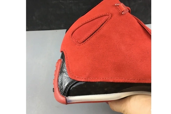AA2494-601 AIR JORDAN RED 18“ AA2494-601 SUEDE” 0813